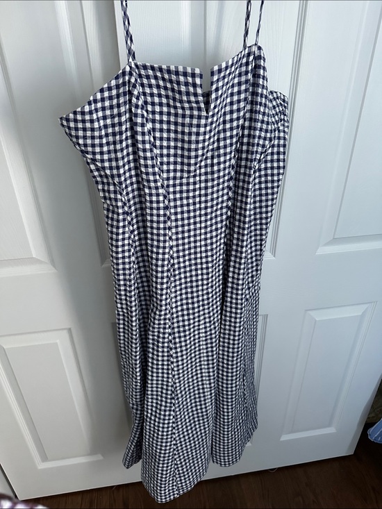 Anthropologie Dresses & Skirts - Anthropologie Gingham Navy and White Spaghetti Strap Dress